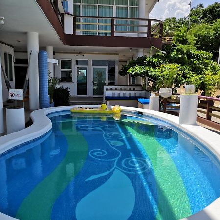 ホテル Casa Mia プエルト・エスコンディード エクステリア 写真